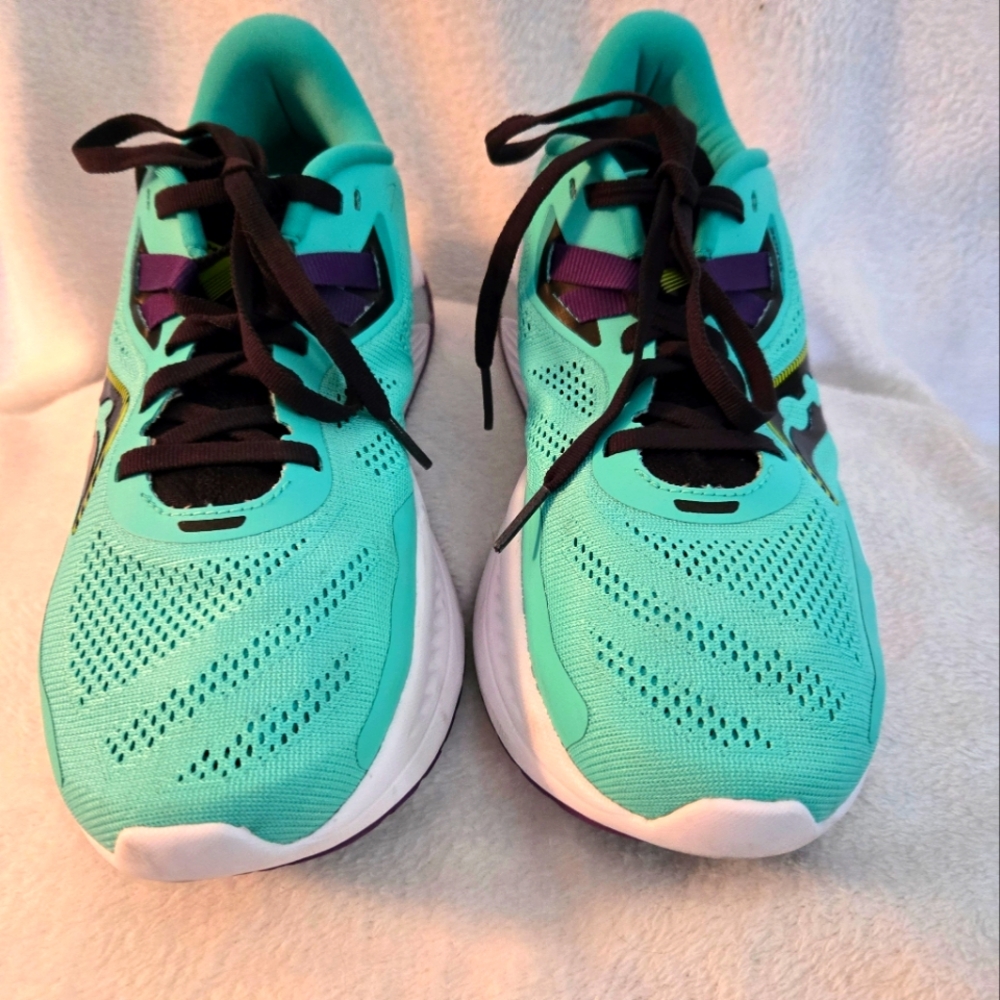 Women's Teal Running Shoes